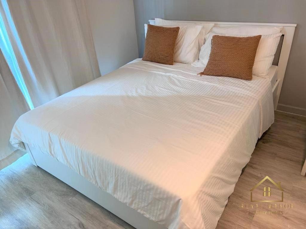 Apartment Royal Manor- Marina Diamond 1 Dubai